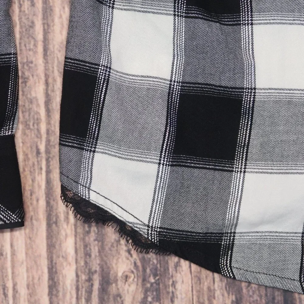 Victoria's Secret Black White Silver Long Sleeve Plaid Flannel Shirt Size XS - Picture 6 of 10